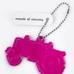 Hengerefleks rosa traktor. Designet av Moods of Norway.